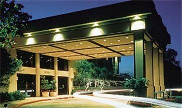 Americas Best Value Inn And Suites North Farmers Branch Ngoại thất bức ảnh